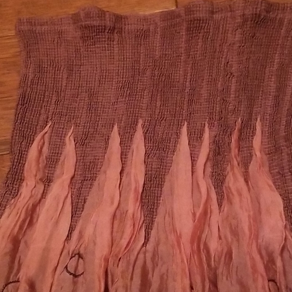 Flowy skirt or halter dress - Picture 2 of 6